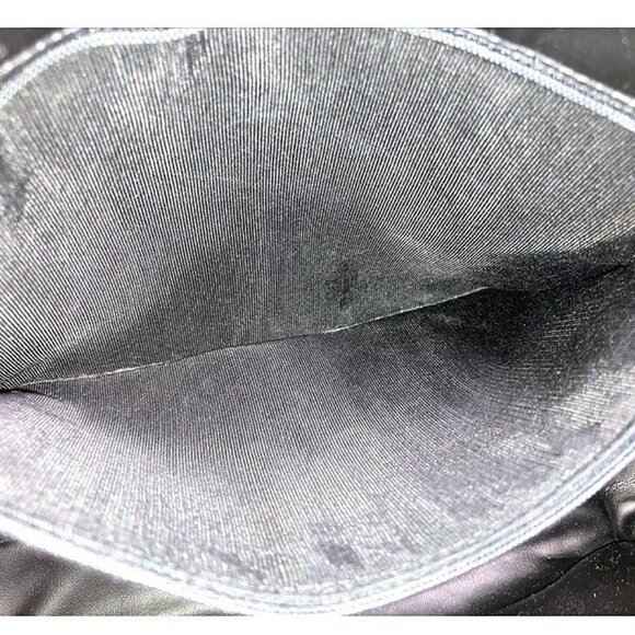 BALLY Matelasse Leather Handbag Green With Bag Used Popular Item 5244. - Picture 8 of 8